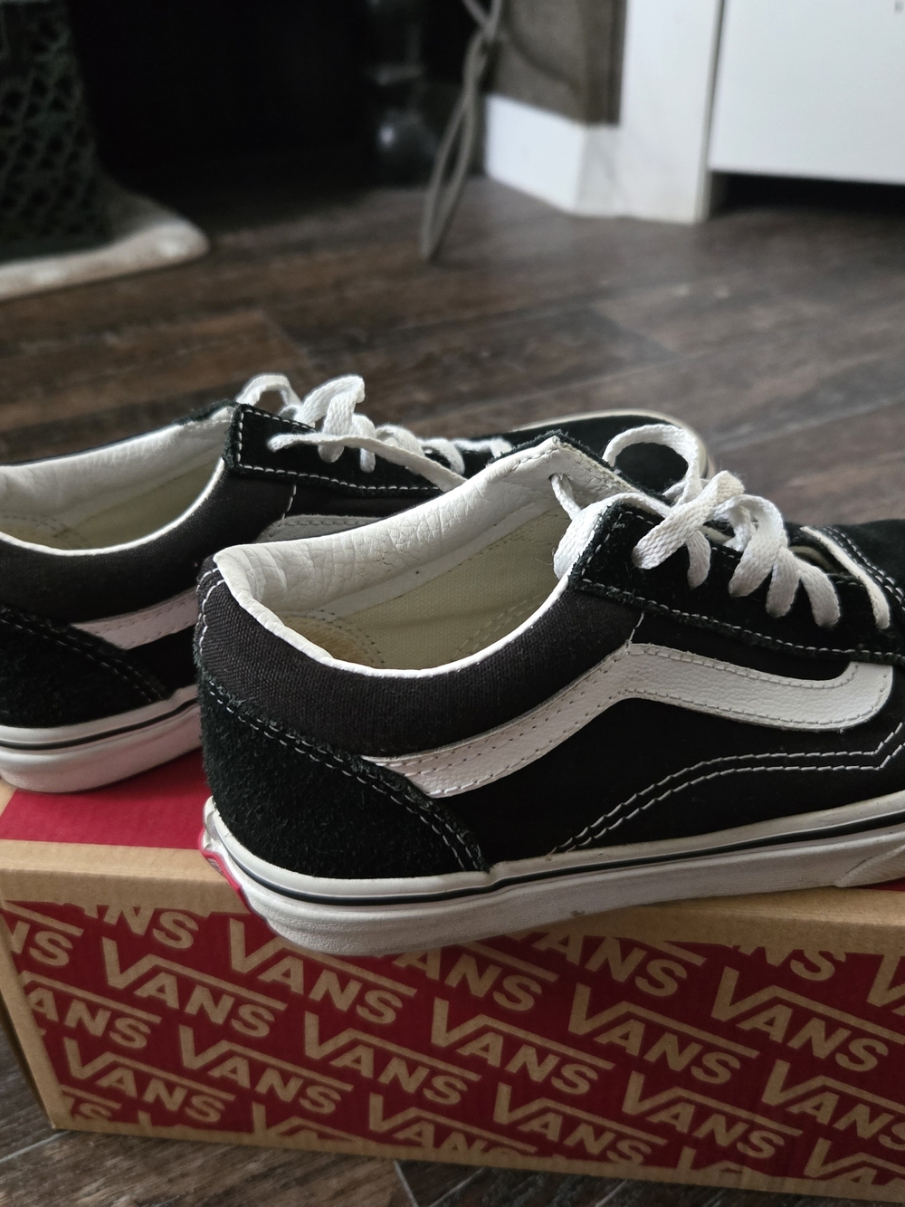 Vans Kids Old Skool Black & White Skate Shoes